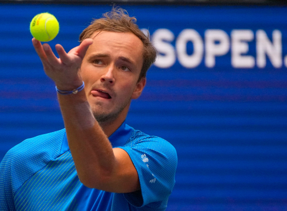 场充满更多 场充满更多